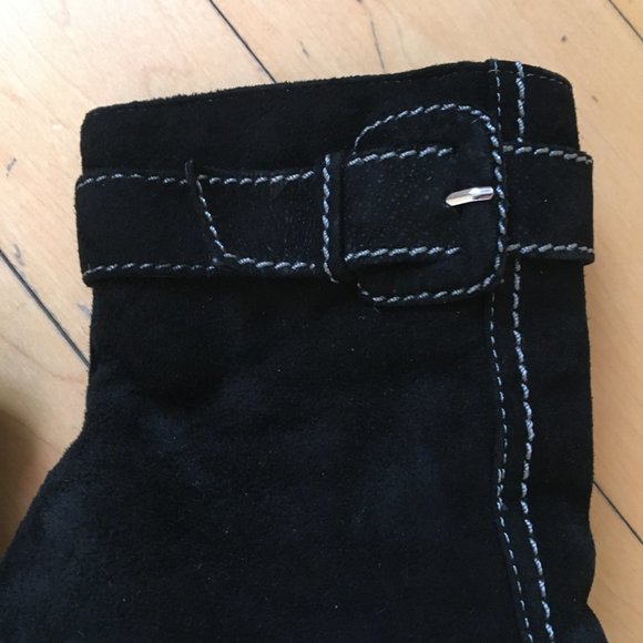 Feet First High Heel Boots - Picture 4 of 7